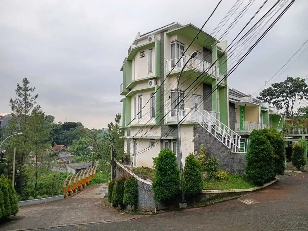 Dijual rumah view bagus di graha padasuka bandung