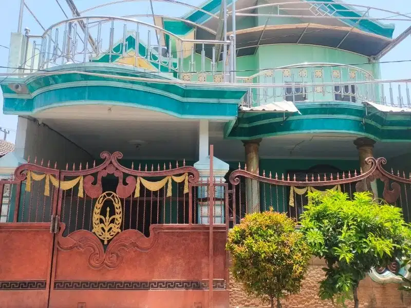 RUMAH  2LANTAI DI. DELTASARI WARU SIDOARJO