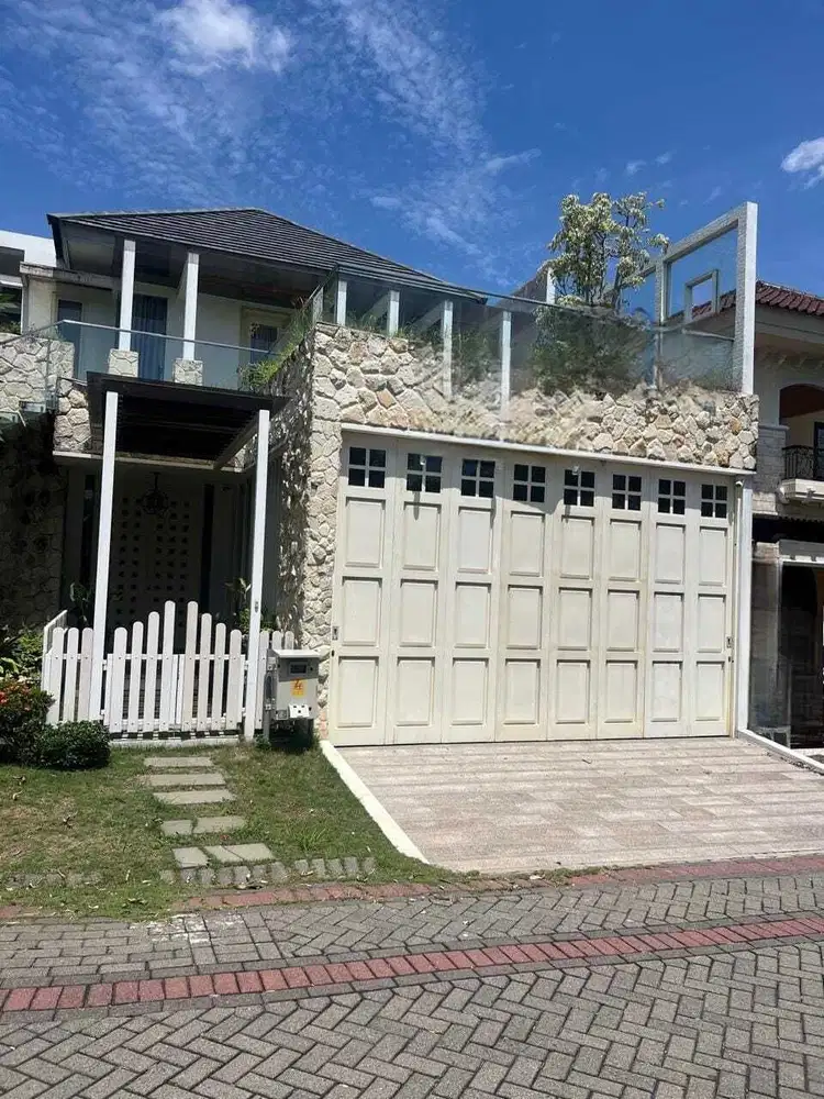 RUMAH MINIMALIS MEWAH TAMAN HUNIAN SATELIT (PRIVATE POOL)