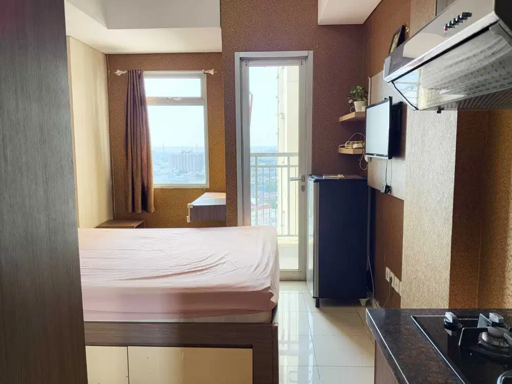 Di sewakan apartemen green lake Sunter tipe studio furnish