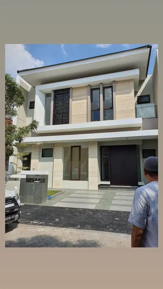 HARGA MIRING RUMAH MEWAH 2Lt MEDAYU UTARA DEKAT UPN MERR MANYAR