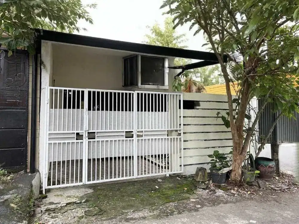 JUAL RUMAH LOKASI STRATEGIS DI GAYUNGAN SURABAYA