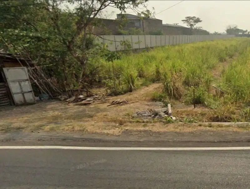 Tanah zona pergudangan nol jalan raya bringkang arah kedamean