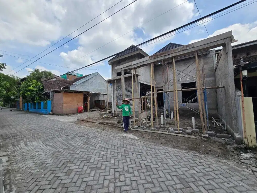 Di jual rumah dalam proses bangun Lokasi kayen wedomartani sleman