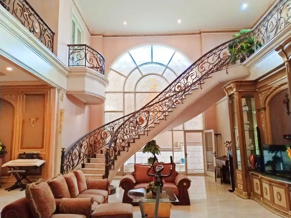 Rumah Classic Araya Mewahh Row Double Way Main Road