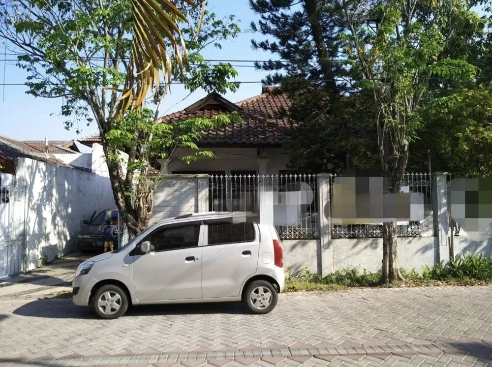 Jual Rumah Hitung Tanah Satelit Indah Sukomanunggal