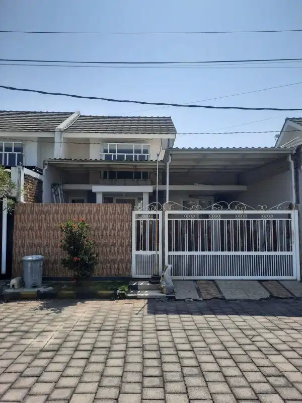 RUMAH CANTIK 2 LANTAI FULL FURNISHED SIAP HUNI DEKAT JUANDA AIRPORT