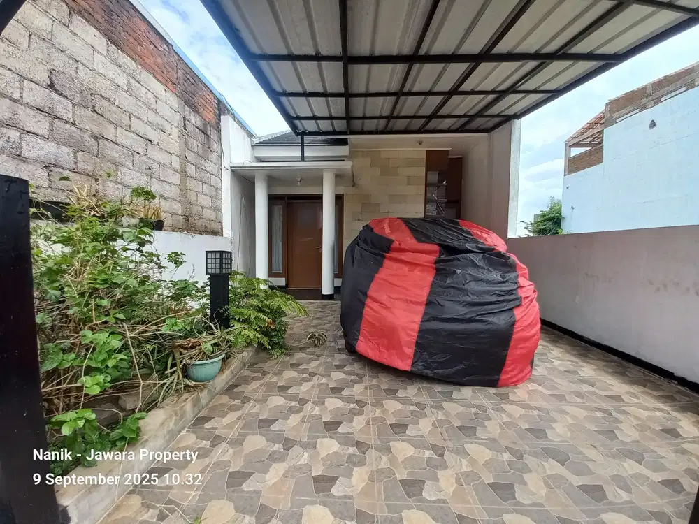 Rumah siap huni komplek cisaranten arcamanik kota Bandung