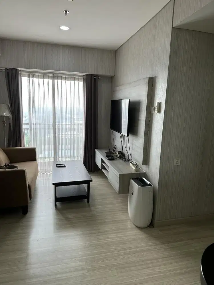 Dijual Apartemen Trivium 2BR 57m² Lt.18 Lippo Cikarang 750 Juta, Nego!