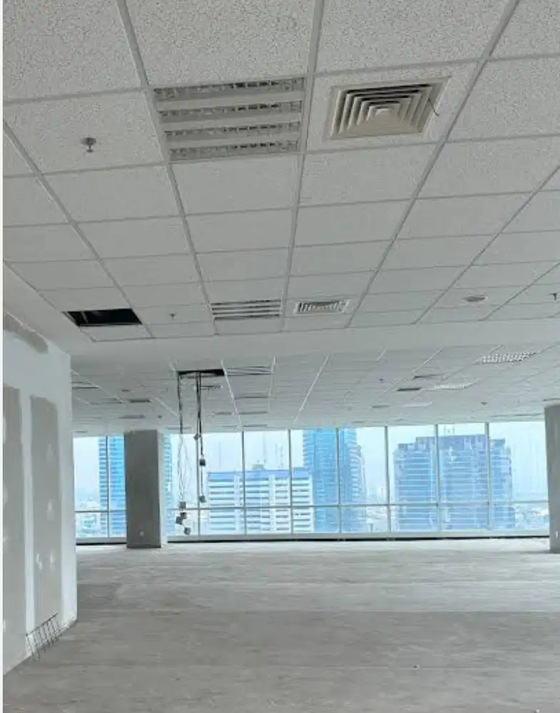 DISEWAKAN OFFICE DI MENARA JAMSOSTEK