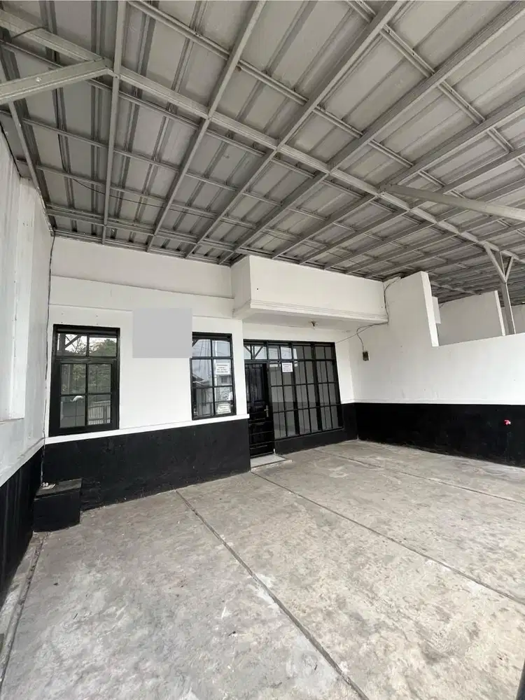 Dijual! Rumah Kokoh Siap Huni dalam Komplek di Turangga dekat TSM