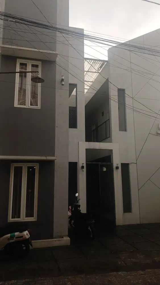 Rumah kost ekslusif seturan 10 kamar tidur belakang kampus UPN
