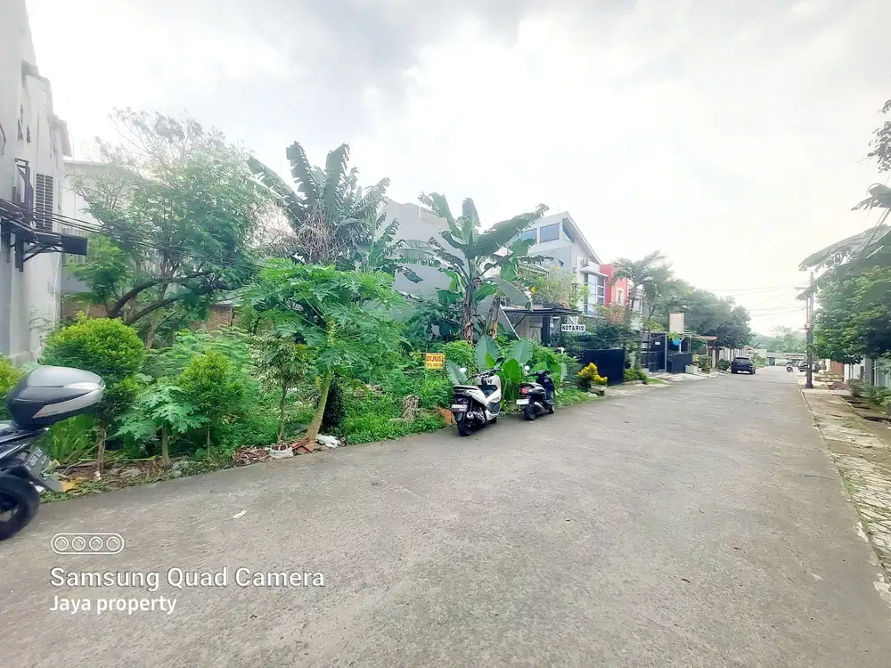 Tanah super bgs & mewah hanya 20m ke jln raya komsen jatiasih LT.300m
