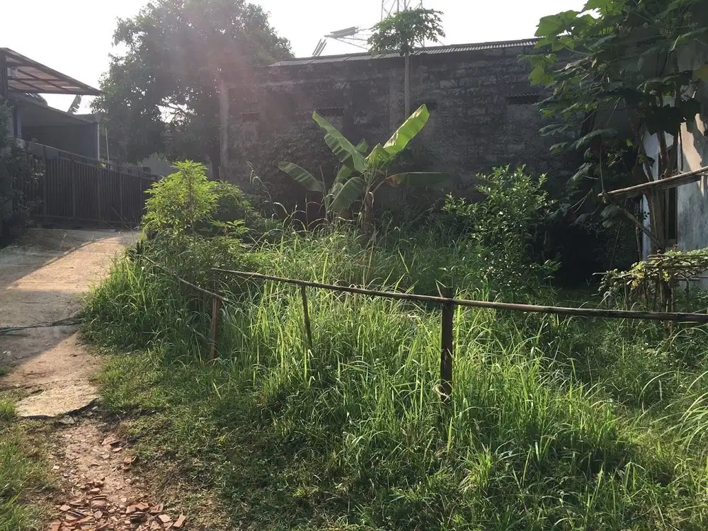 Tanah 240 JT dan Strategis di Cinere Limo Dekat Tol Cinere Serpong