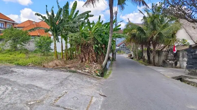 Tanah Raya Bantan Kangin Berawa Canggu Badung