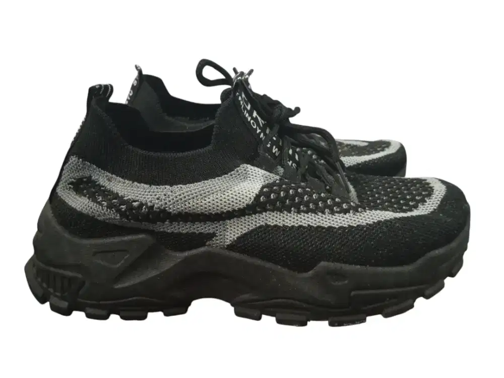 Sepatu Running/Jogging/Gym Size 38 UNISEX