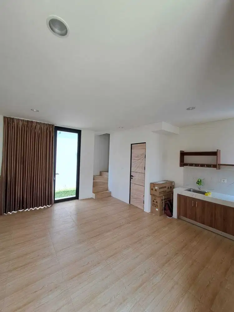 jual rumah 2 kamar di cendana cove lippo karawaci tangerang. dekat UPH