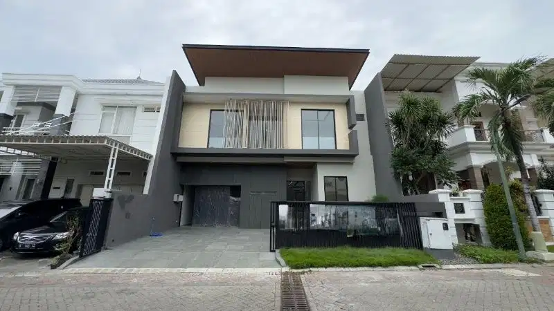 RUMAH MEWAH CITRALAND DEKAT  UNESA  UNIV  CIPUTRA  SURABAYA