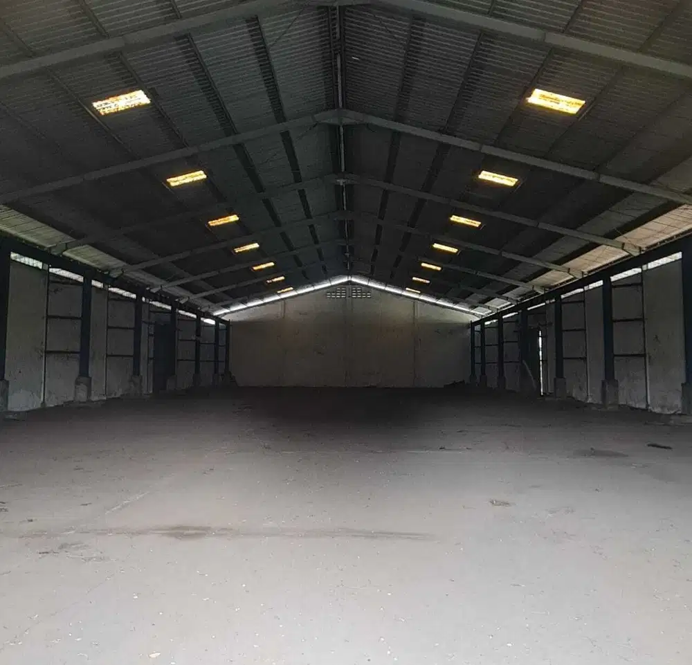 Jual gudang margomulyo indah