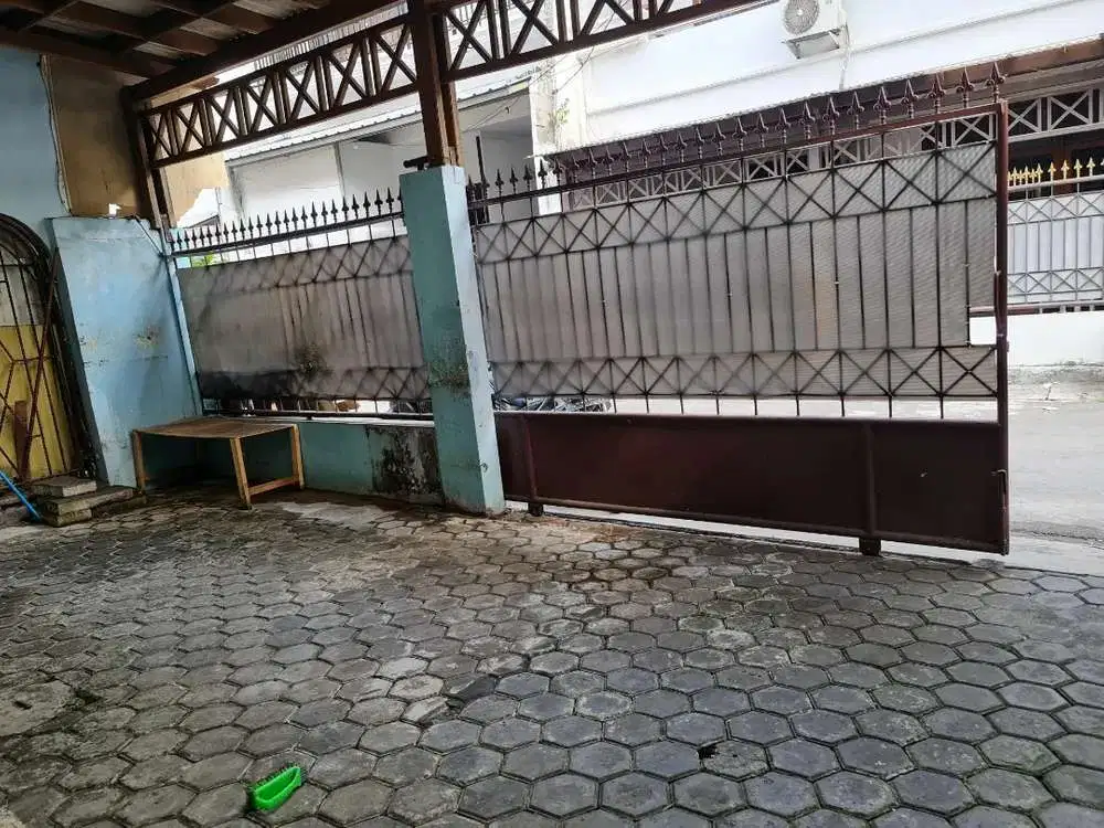 Rumah cantik tenang bisa wisma