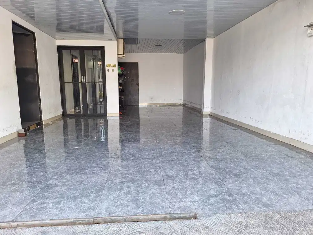 Dijual Rumah Mewah Modern Minimalis di Sukodono Sidoarjo