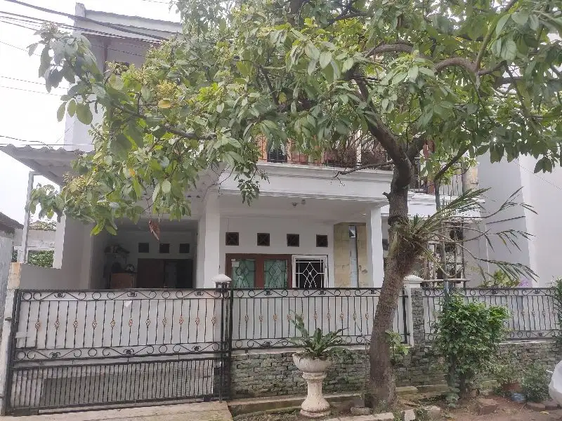 RUMAH 2 LANTAI BEBAS BANJIR DEKAT TOL  DEKAT PLAZA CIBUBUR