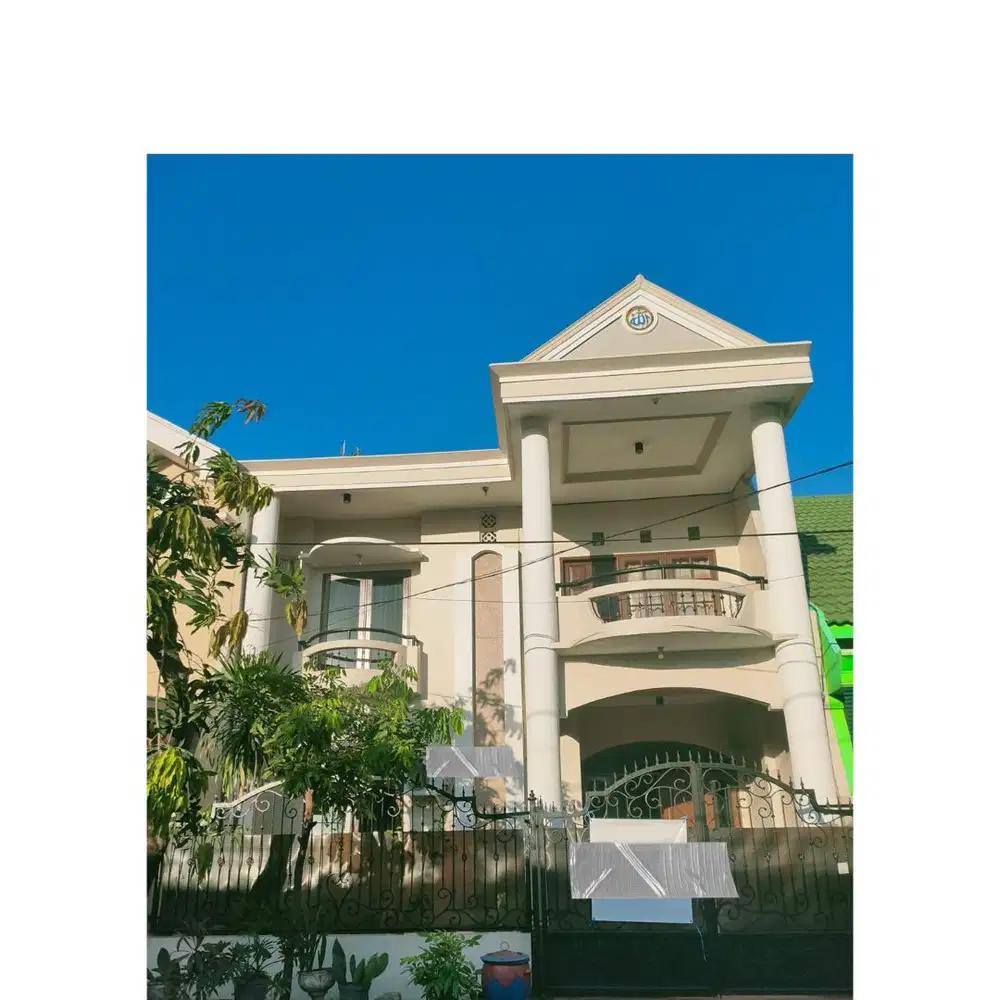 Rumah Siap Huni di Taman Pondok Indah