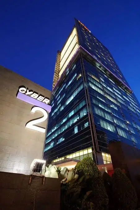 Disewakan Office Furnished Cyber 2 Tower Lokasi Strategis Rasuna Said