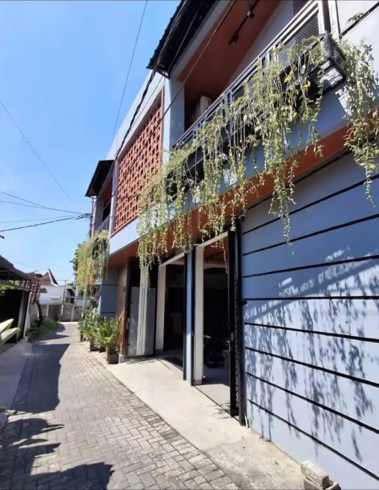 Rumah kost ekslusif 14 kamar tidur jln kaliurang KM 12