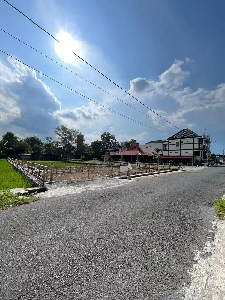 Tanah strategis jalan kaliurang KM 8 umbul permai jln damai