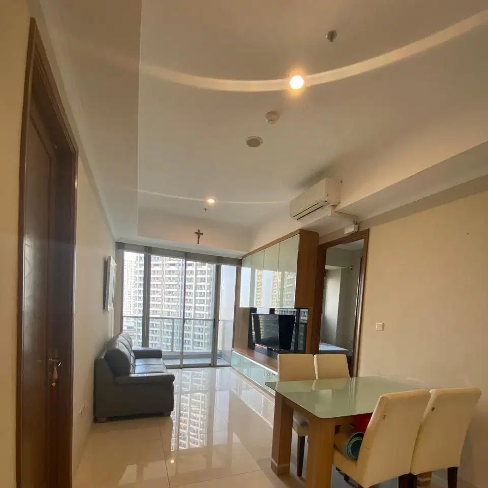 Disewakan Taman Anggrek Residence Condo 2+1BR
