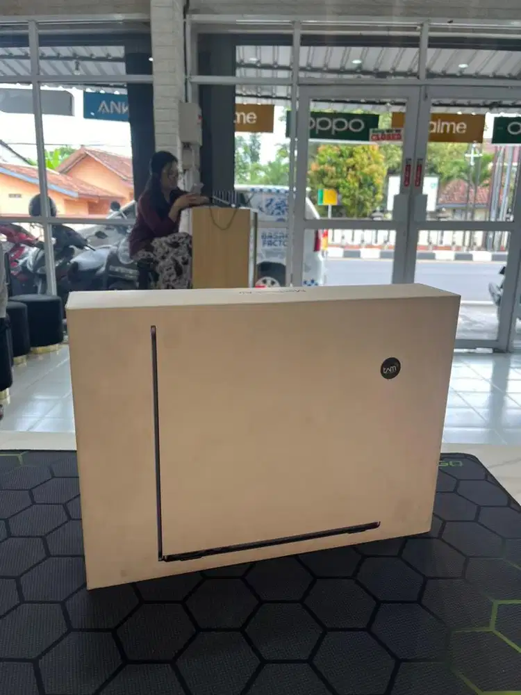 MacBook Air M2 2022 13” 16/256 Gb