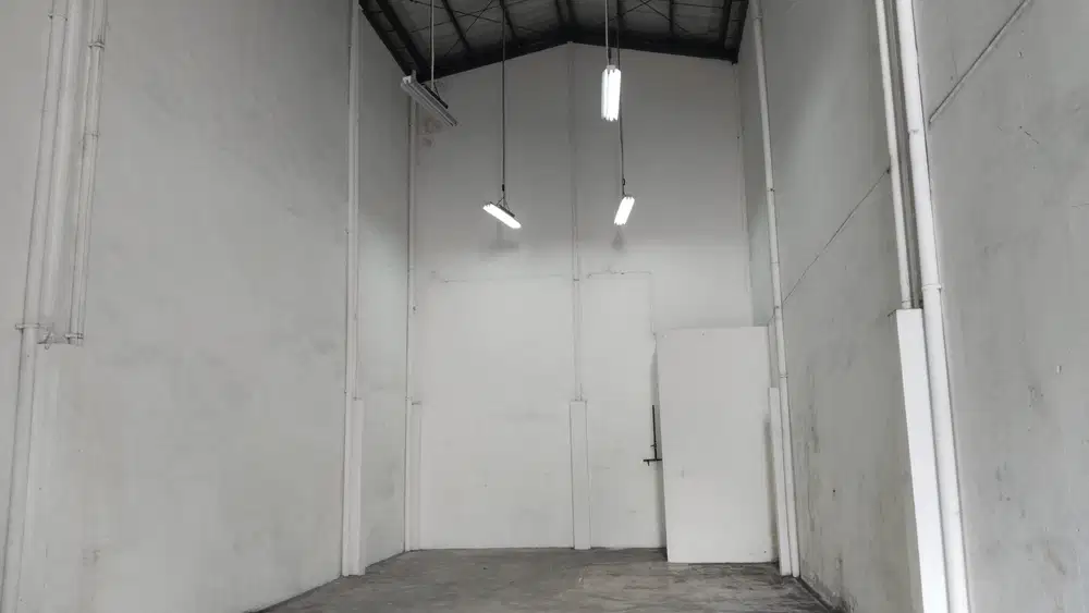 Jual cepat gudang Bizpark Daan Mogot