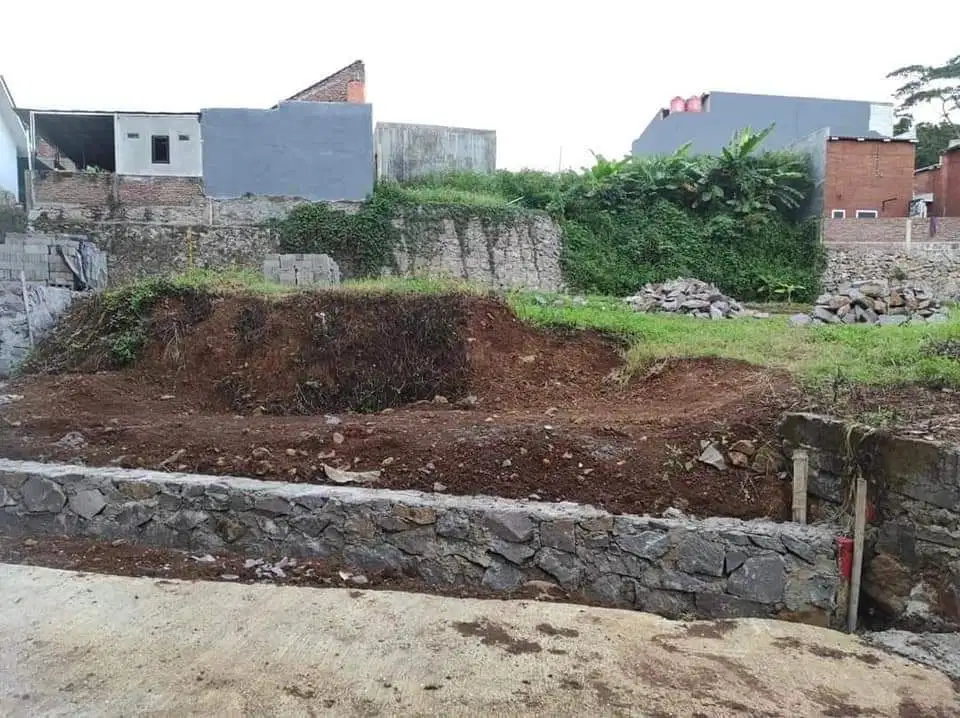 Tanah kavling murah sekaran lingkungan kos di gang pete