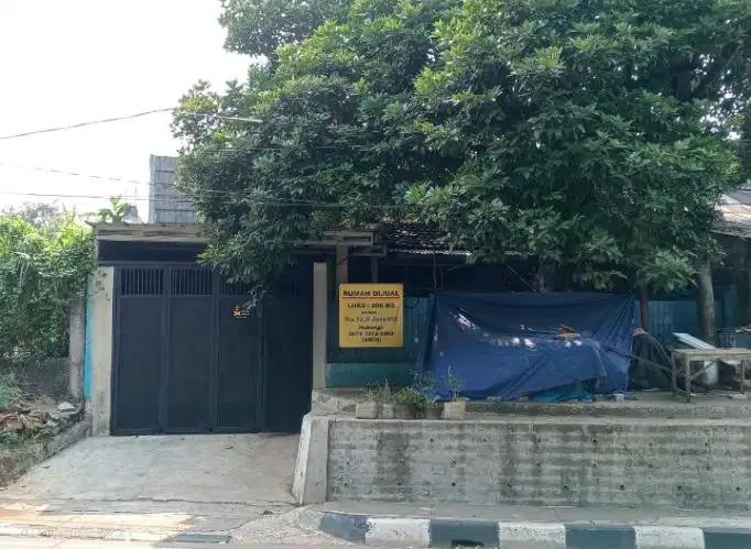 Dijual cepat rumah akses pinggir jalan raya Lenteng agung