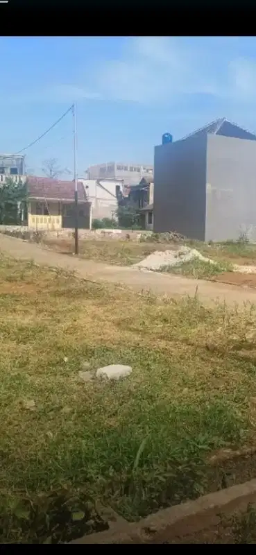 Tanah strategis  dekat ke pintu tol  sawangan depok