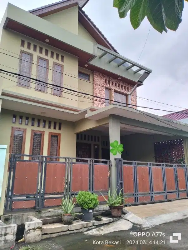 RUMAH di GRAND GALAXY BEKASI