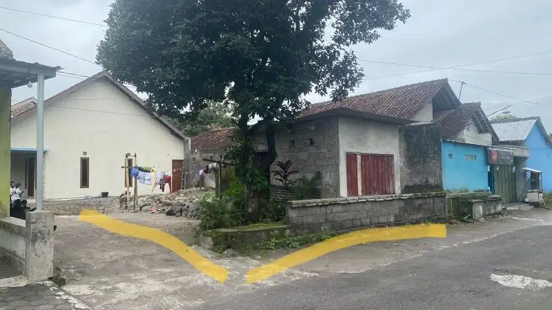 DIJUAL TANAH PEKARANGAN SOMAN SELOMARTANI