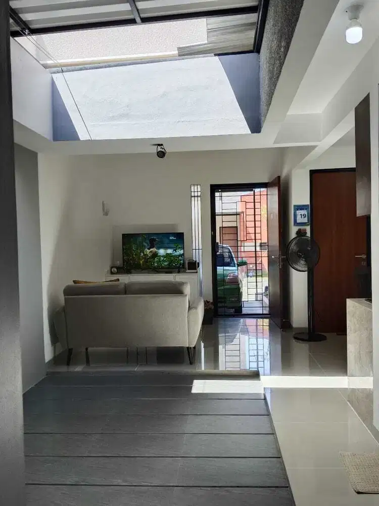 Dijual rumah Samanea hill full furnishing kondisi rapih