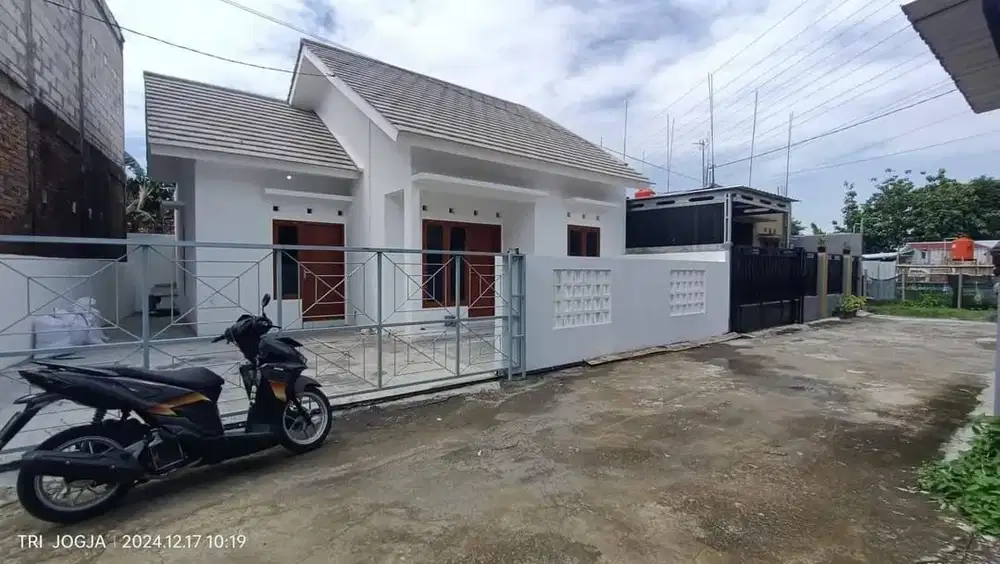 Dijual Rumah Baru Siap Huni di jl Godean km 7