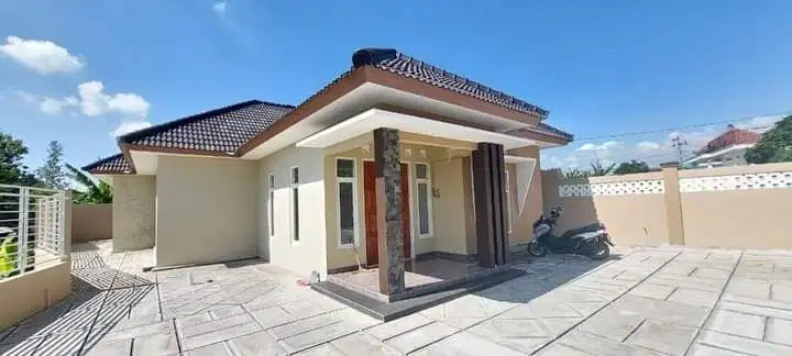 DIJUAL RUMAH BARU KOTA MAGELANG UTARA VIEW SAWAH&amp;GUNUNG DEKAT UNTID