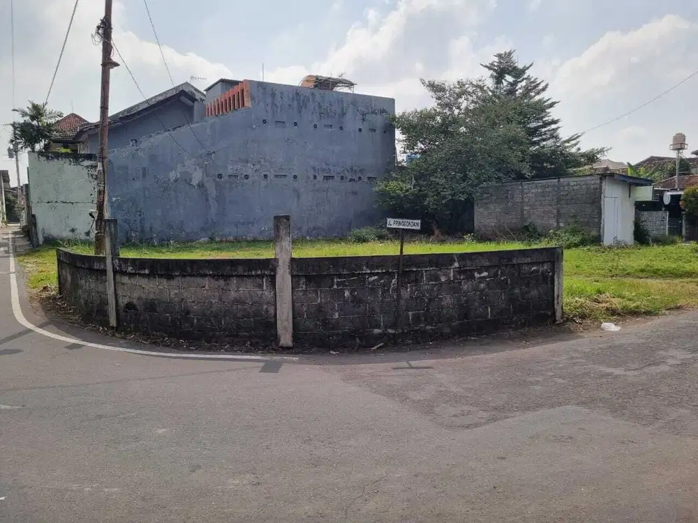 Tanah istimewa di condong catur dekat UPN, STIE YKPN