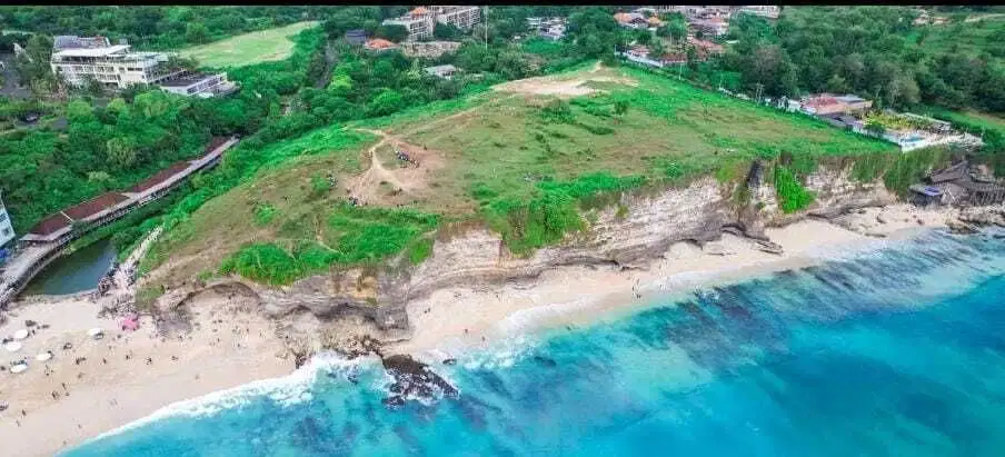 Dijual Tanah ocean view yang berlokasi di pantai Cemongkak - Bingin