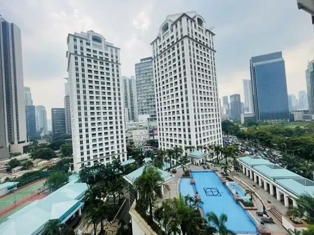 Dijual Apartemen Pavilion Sudirman 3 bedroom View Pool Jarang Ada