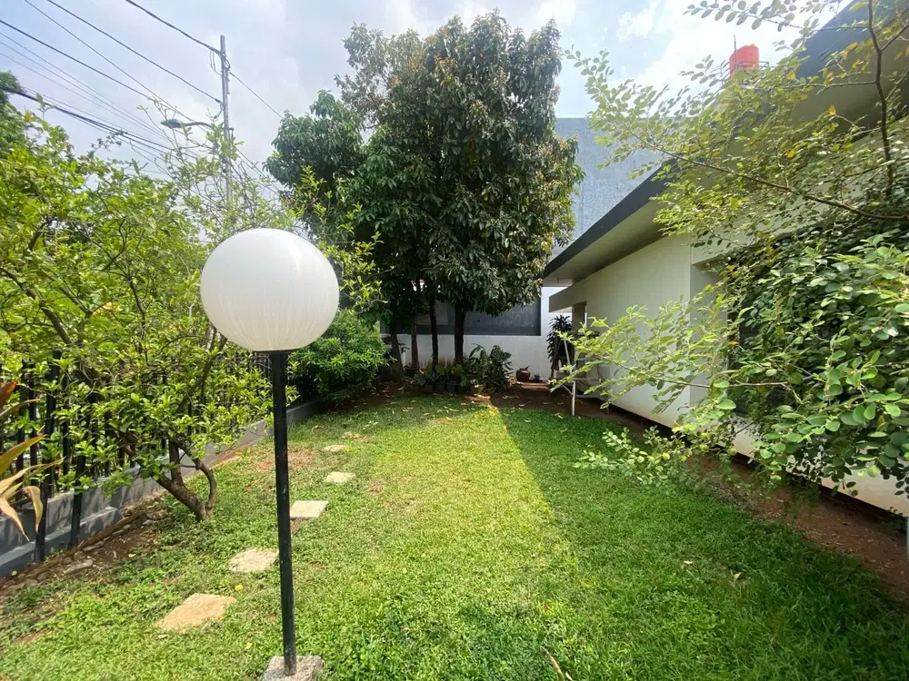 Dijual Cepat Rumah Bagus strategis di Cempaka Putih Tengah Jakarta