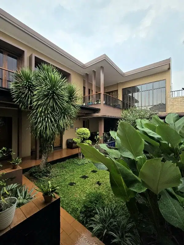 Dijual Rumah nan asri & nyaman di Bambu apus Cipayung Jakarta