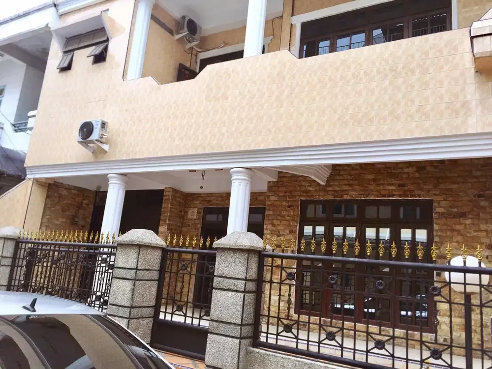 Dijual & Disewakan Villa 4.5 Lantai Di Tapanuli Dalam