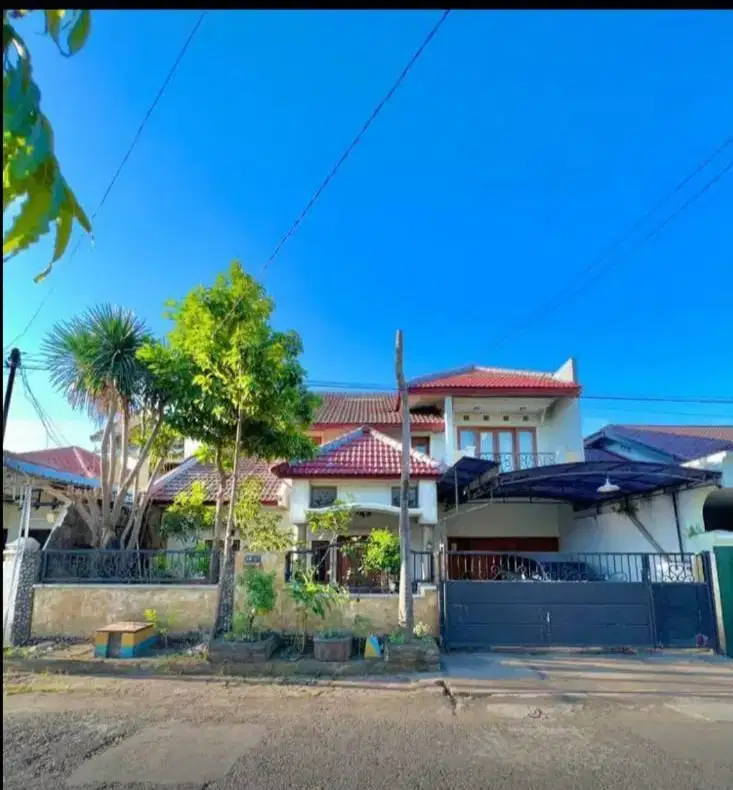 dijual Rumah 2 Lantai Siap Huni di Pondok Jati Sda Kota
