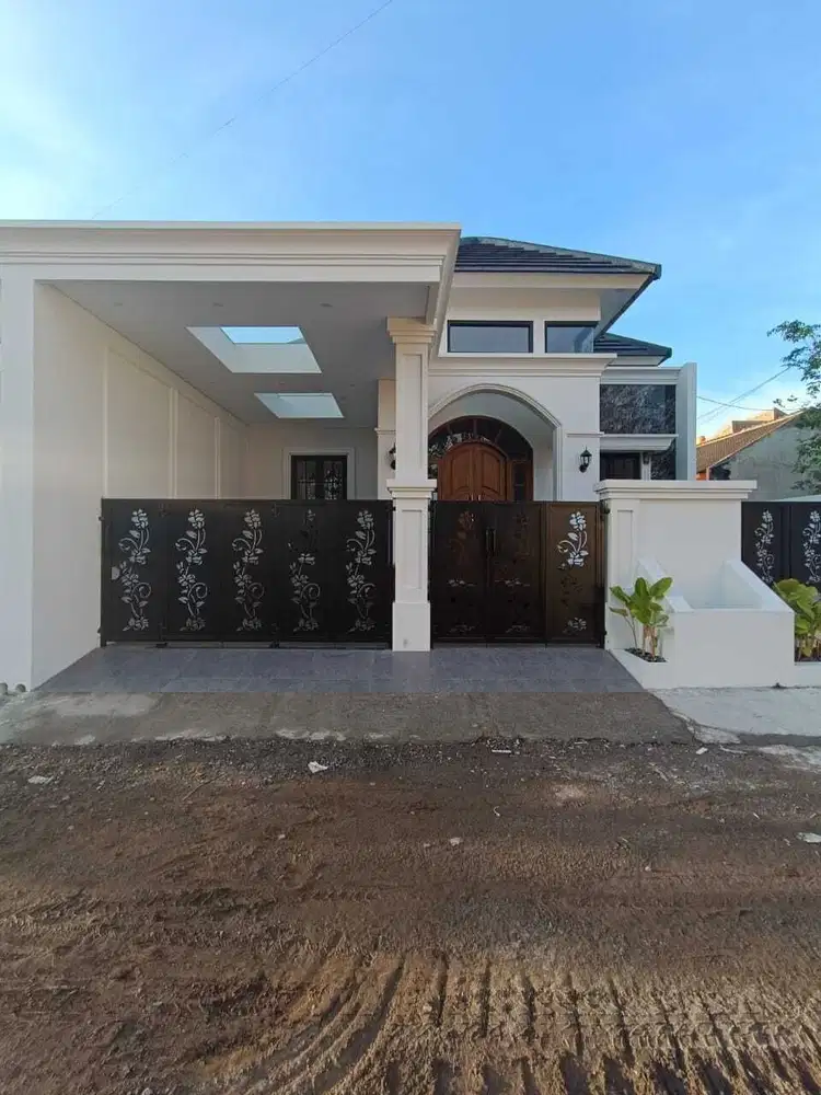 Rumah baru siap huni di dekat kampus UII jalan kaliurang km 13