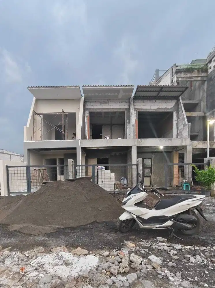 400jt an! ️Rumah Baru Gress Gunung Anyar RungkutSurabaya